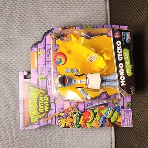 Teenage Mutant Ninja Turtles Mutant Mayhem Mondo Gecko new in box